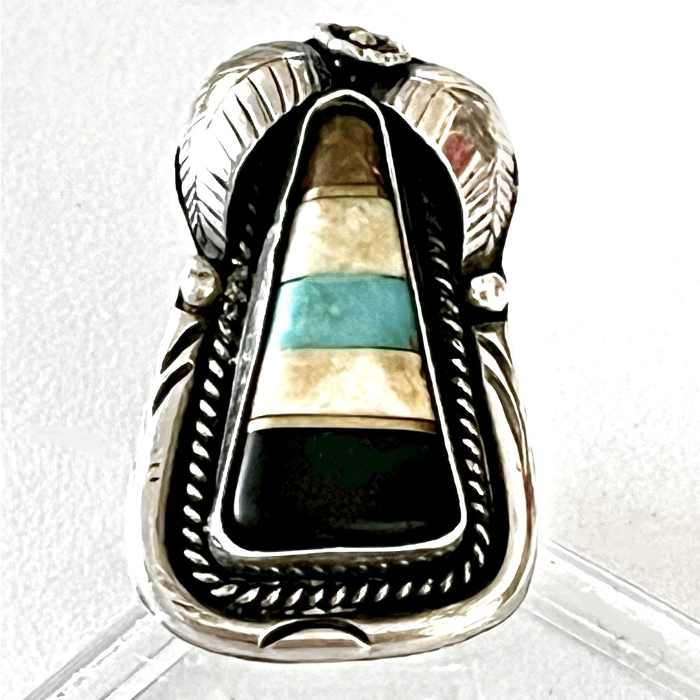 Santo Domingo (Kewa), Vintage Multi Stone Sterling Silver Statement Ring